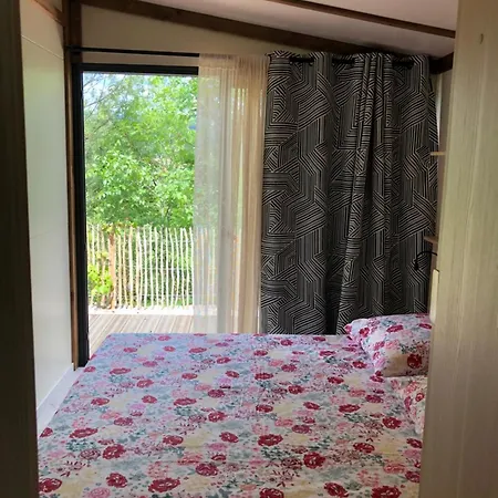 Premium 7 Piscine Partagee Domek alpejski