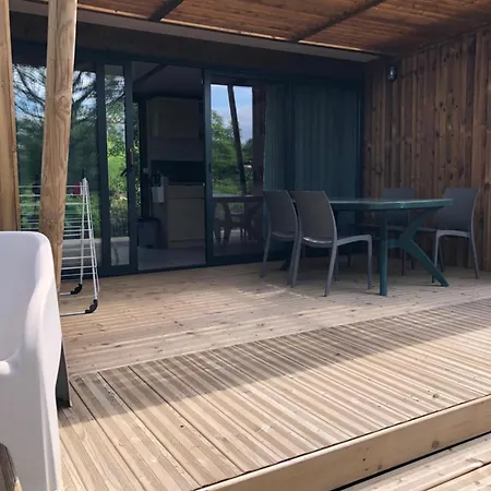 Premium 7 Piscine Partagee Domek alpejski Les Vans